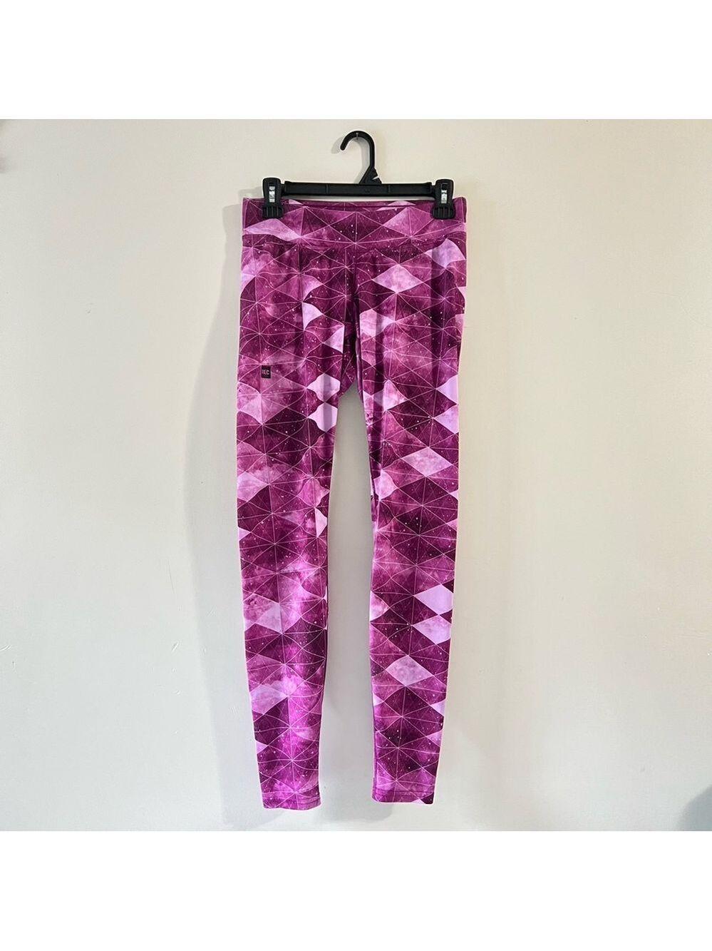 MEC Women’s Leggings Pink Purple Geometric  Size Small